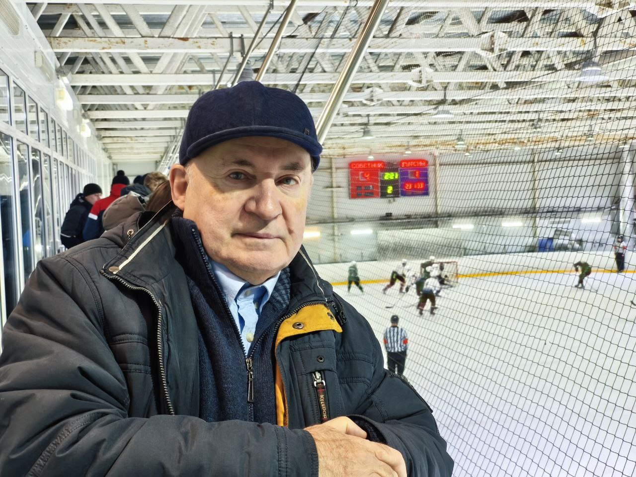 Ветераны прокуратуры 02.12.25 поддержали хоккейную команду "Советник" в матче с командой "ГУФСИН"